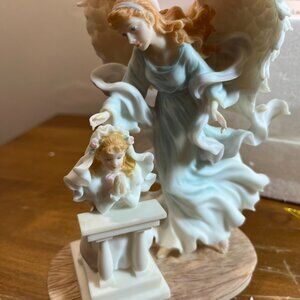 Seraphim Classics " Communion Girl Figure" #81804